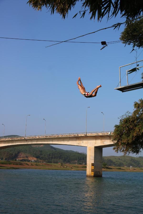 Hahaland Hotel Phong Nha Exterior foto